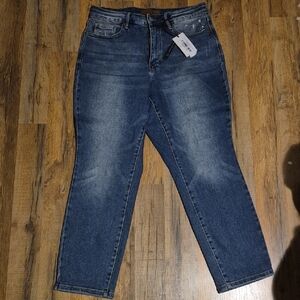 Judy Blue Dark Wash Straight Leg Jeans